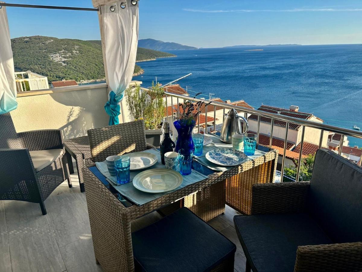 Tanis Ocean Loft Apartment Martinscica  Exterior photo