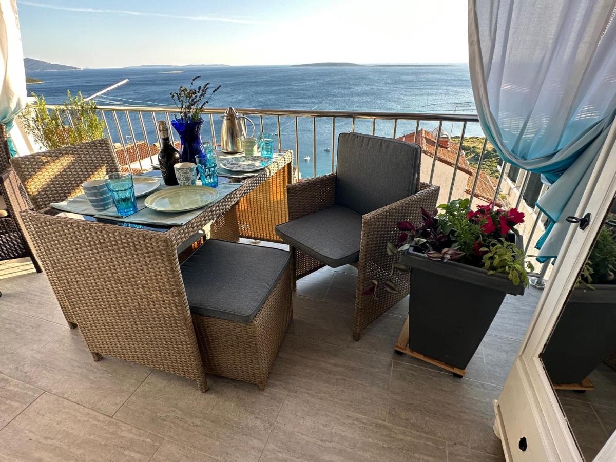 Tanis Ocean Loft Apartment Martinscica  Exterior photo